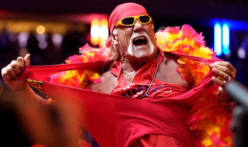 Hulk Hogan und Rassismus-Eklat: Donald Trumps bizarre MAGA-Show im Video