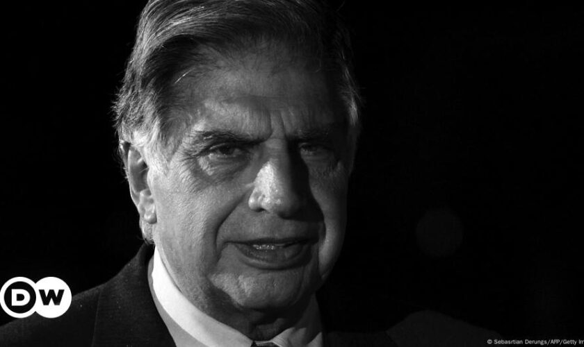 India: Industry leader Ratan Tata dies aged 86