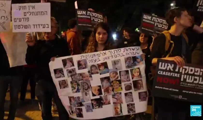 Israël : à Tel-Aviv, des manifestants réclament inlassablement la libération des otages