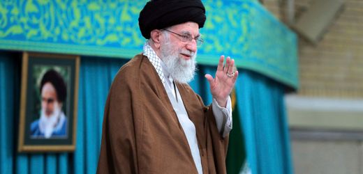 Israels Angriff auf Iran: Ali Khamenei mahnt überlegtes Handeln an