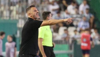 Iván Ania, entrenador del Córdoba CF: «La falta de oficio está en los detalles, pero ya está todo hablado»