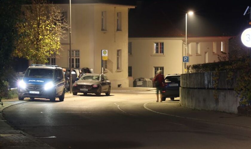 Bei einem Einsatz in Mühlingen ist auch das SEK im Einsatz. Foto: Förster/swd-medien.de/dpa