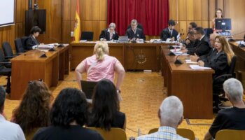 La Audiencia de Murcia suspende la entrada en prisión de cuatro de los empresarios condenados por prostitución de menores: "Tengo empresas y estoy reinsertado"