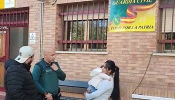 La Guardia Civil salva a un bebé con una reanimación cardiopulmonar en Corella