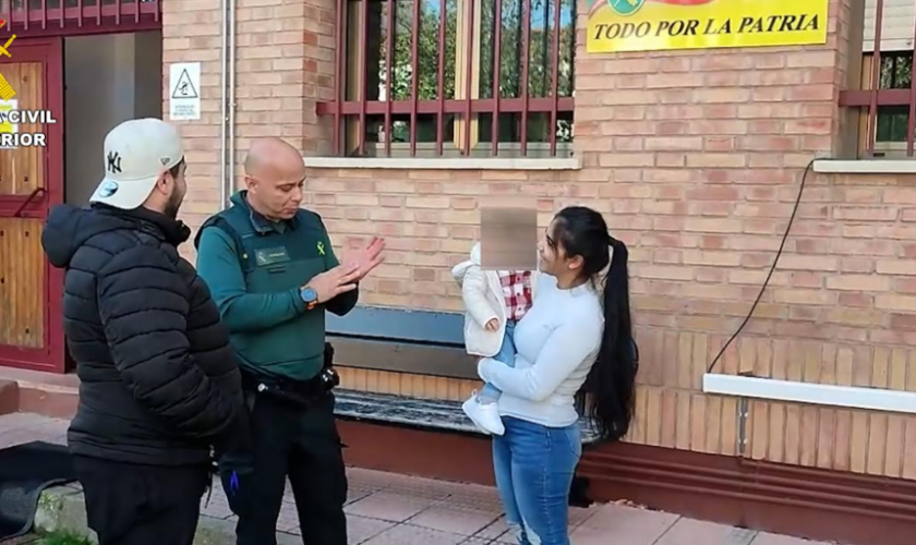 La Guardia Civil salva a un bebé con una reanimación cardiopulmonar en Navarra