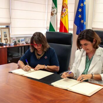 La Junta de Andalucía y la Cruz Roja favorecen la contratación de 189 víctimas de violencia machista y de la trata