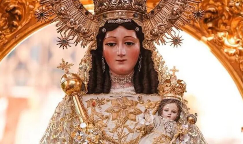 La Virgen de los Remedios de Estepa estará en veneración toda la madrugada del domingo en la ermita de Santa Ana