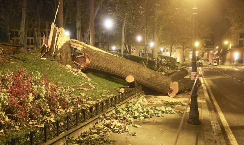 La borrasca Kirk amenaza a toda España, salvo Canarias, con vientos de hasta 120 Km/h y fuertes lluvias