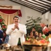 La última 'locura' de Maduro: ya es Navidad en Venezuela con tres meses de antelación