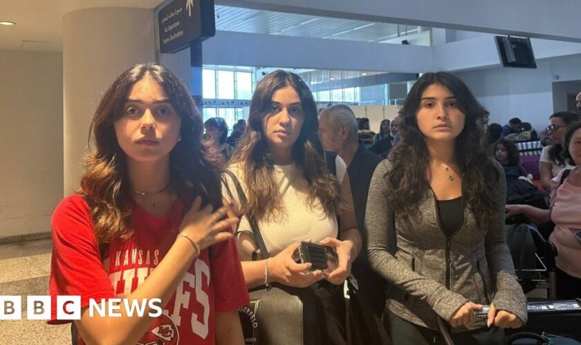 Leaving 'only choice' say British sisters on Beirut flight