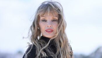 «Liberté et singularité», à Dinard, Arielle Dombasle réaffirme sa flamme au cinéma anglais et aux JO