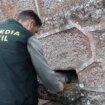 Localizan una granada con carga activa en una casa deshabitada en Orense