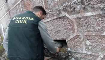 Localizan una granada con carga activa en una casa deshabitada en Orense