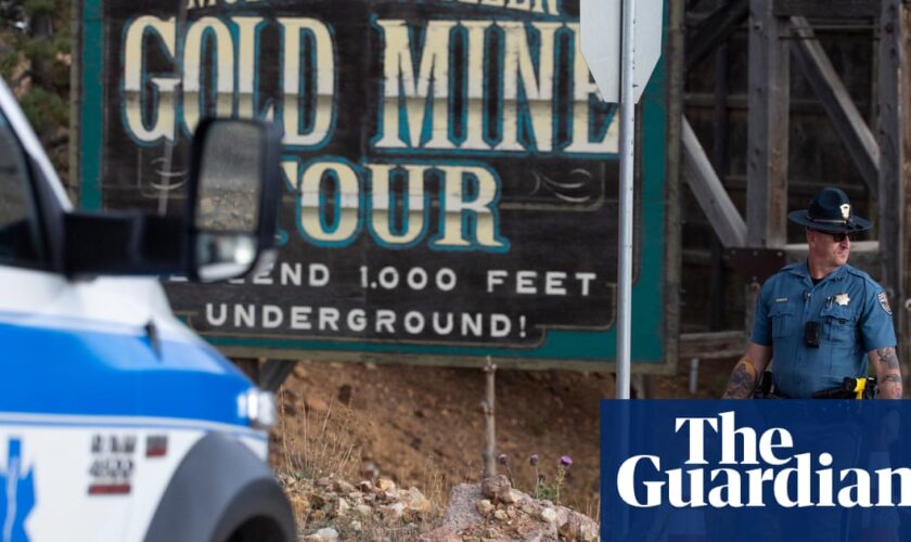 Man killed in Colorado gold mine was tour guide, authorities say