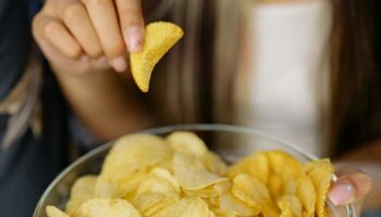 Manger pour réduire son stress est une fausse bonne idée, voici pourquoi