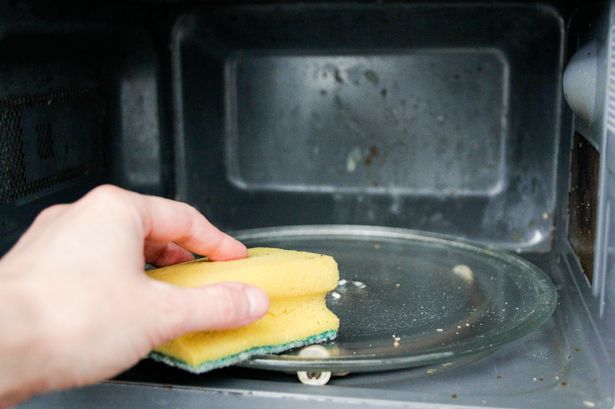 Man's simple microwave cleaning hack leaves people 'kicking themselves'