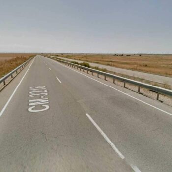 Muere un motorista en Albacete tras la colisión con un turismo  en la carretera CM-3218