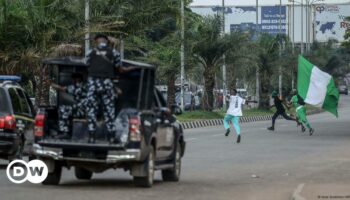 Nigeria: Hardship protests met with tear gas