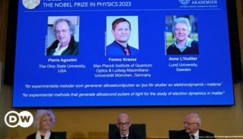 Nobelpreis für Physik geht an drei Teilchenforscher