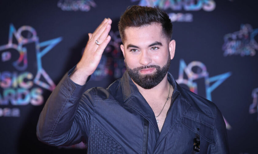 Pas d’interviews, un album, « The Voice Kids »… Comment Kendji Girac gère son retour après sa blessure