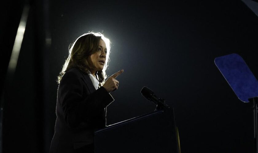 Présidentielle américaine: Kamala Harris, la candidate de la joie est devenue celle de la peur