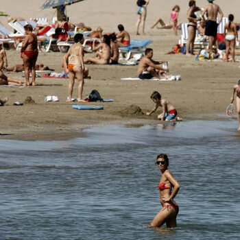 Primer domingo de octubre nuboso en el norte de la Península y con sol y más de 30 grados en el sur