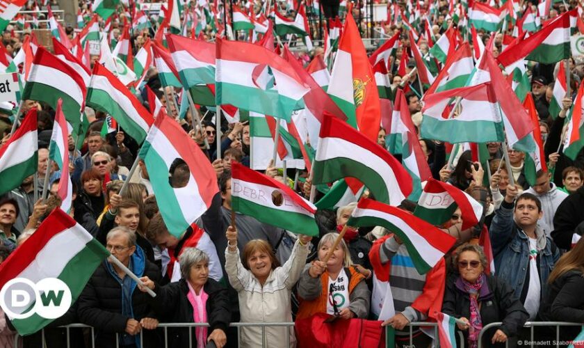 Protest in Budapest gegen "Propaganda" in staatlichen Medien