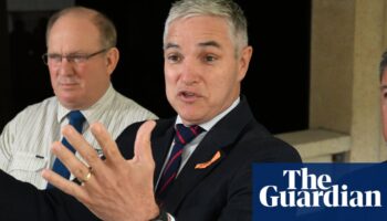 Robbie Katter to ‘test the parliament’ on abortion as Queensland election count continues