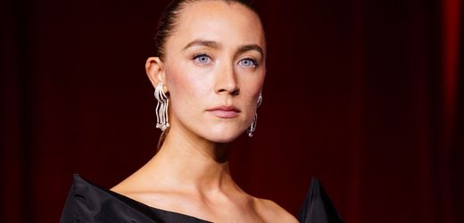 Saoirse Ronan will Frauen mit viralem Clip über ihr Sicherheitsgefühl ermutigen