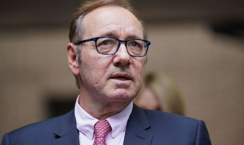 Kevin Spacey kehrt vor die Filmkameras zurück. (Archivbild) Foto: Yui Mok/PA Wire/dpa