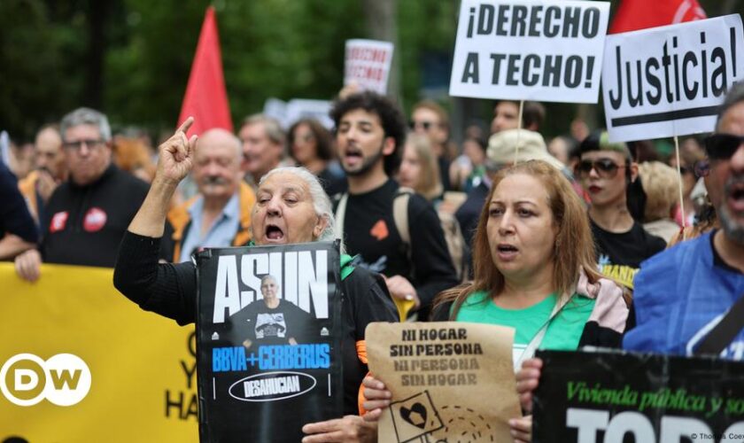 Spain: Thousands protest for affordable housing