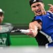 Tennis: Alexander Zverev gewinnt Auftaktmatch in Shanghai trotz Lungenentzündung