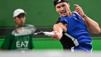 Tennis: Alexander Zverev gewinnt Auftaktmatch in Shanghai trotz Lungenentzündung