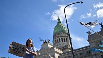 Toma de facultades y enfrentamientos: alumnos y docentes protestan contra el veto de Milei a ley de financiación universitaria