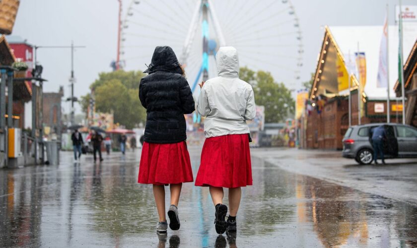 Übergriffe auf der Wiesn: "Alle, die meinen, das machen zu müssen, die schmeißen wir raus"