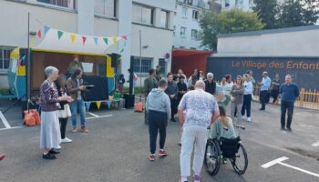 « Un cadeau magnifique » : avec sa scène itinérante, le Festi’ Val de Marne amène la culture partout