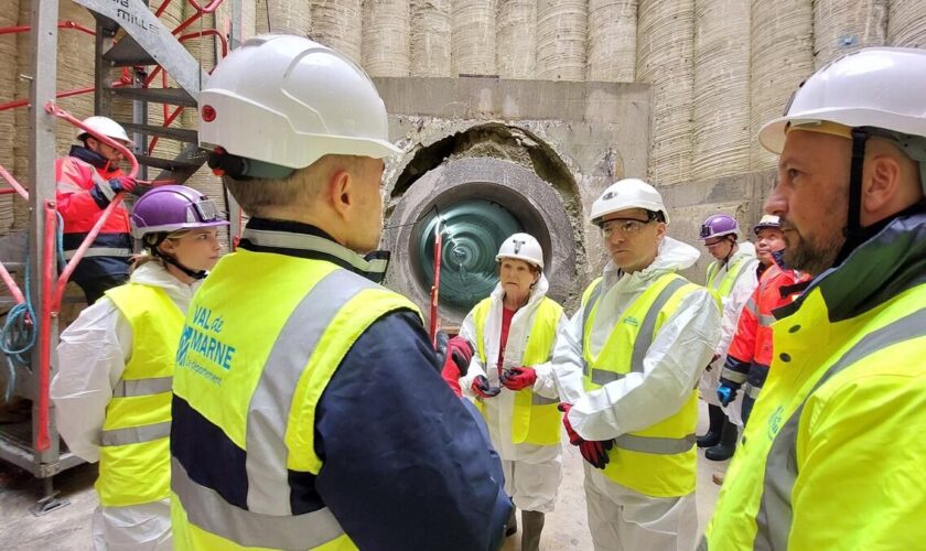 Val-de-Marne : un nouveau collecteur d’eaux usées… et bientôt la baignade ?