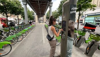 Vélos en mauvais état, stations pleines… Vélib’ répond aux critiques de ses usagers