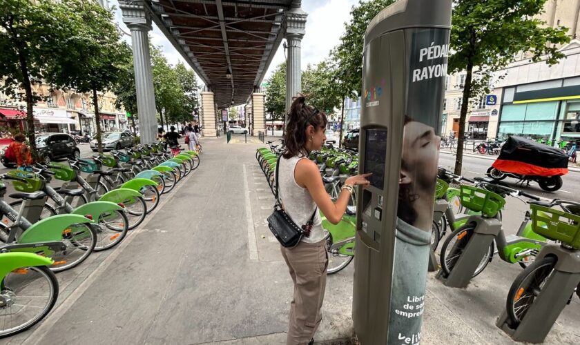 Vélos en mauvais état, stations pleines… Vélib’ répond aux critiques de ses usagers