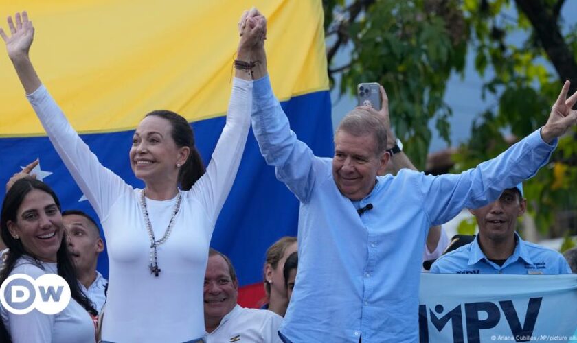 Venezuelan pro-democracy figures win Sakharov Prize