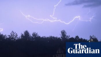 Warnings of thunderstorms and heavy rain in southern England and Wales