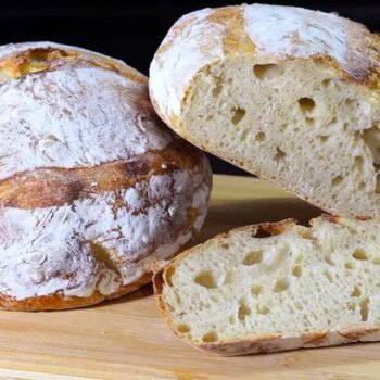 Woman's 'genius' trick for making bread last 'twice as long'