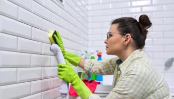 Your bathroom will sparkle if you clean it with sauce everyone has in their home