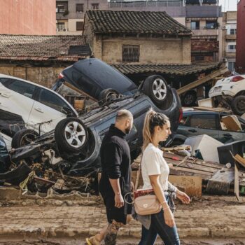 Spain floods latest: Death toll soars to 158 as EU says ‘catastrophic’ Valencia flood should serve as warning