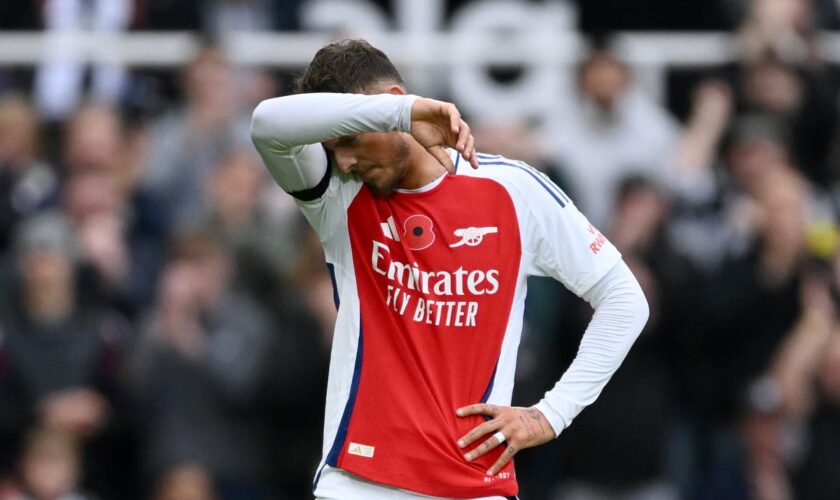 Title challenge over? Toothless Arsenal fail another test to leave season on the brink