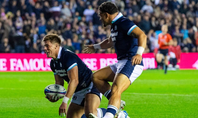 Scotland run riot to dismantle Fiji and kick off autumn in style