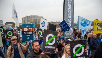 Londres : des milliers de personnes manifestent contre la pollution de l’eau