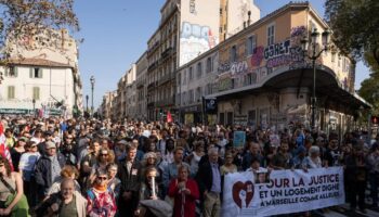 Procès de la rue d’Aubagne : des milliers de Marseillais réclament « justice et un logement digne »