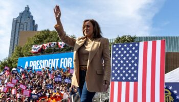 US-Wahl: Kamala Harris führt in vier von sieben Swing-States