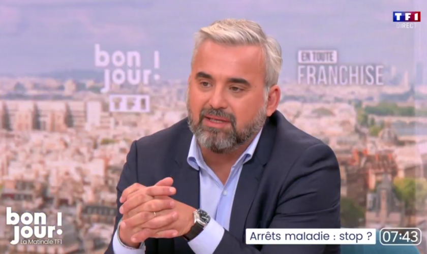 Arrêts maladie des fonctionnaires : Alexis Corbière dénonce les « méthodes de voyou » de Guillaume Kasbarian